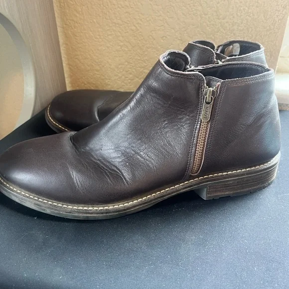 Men’s Naot general brown size 44